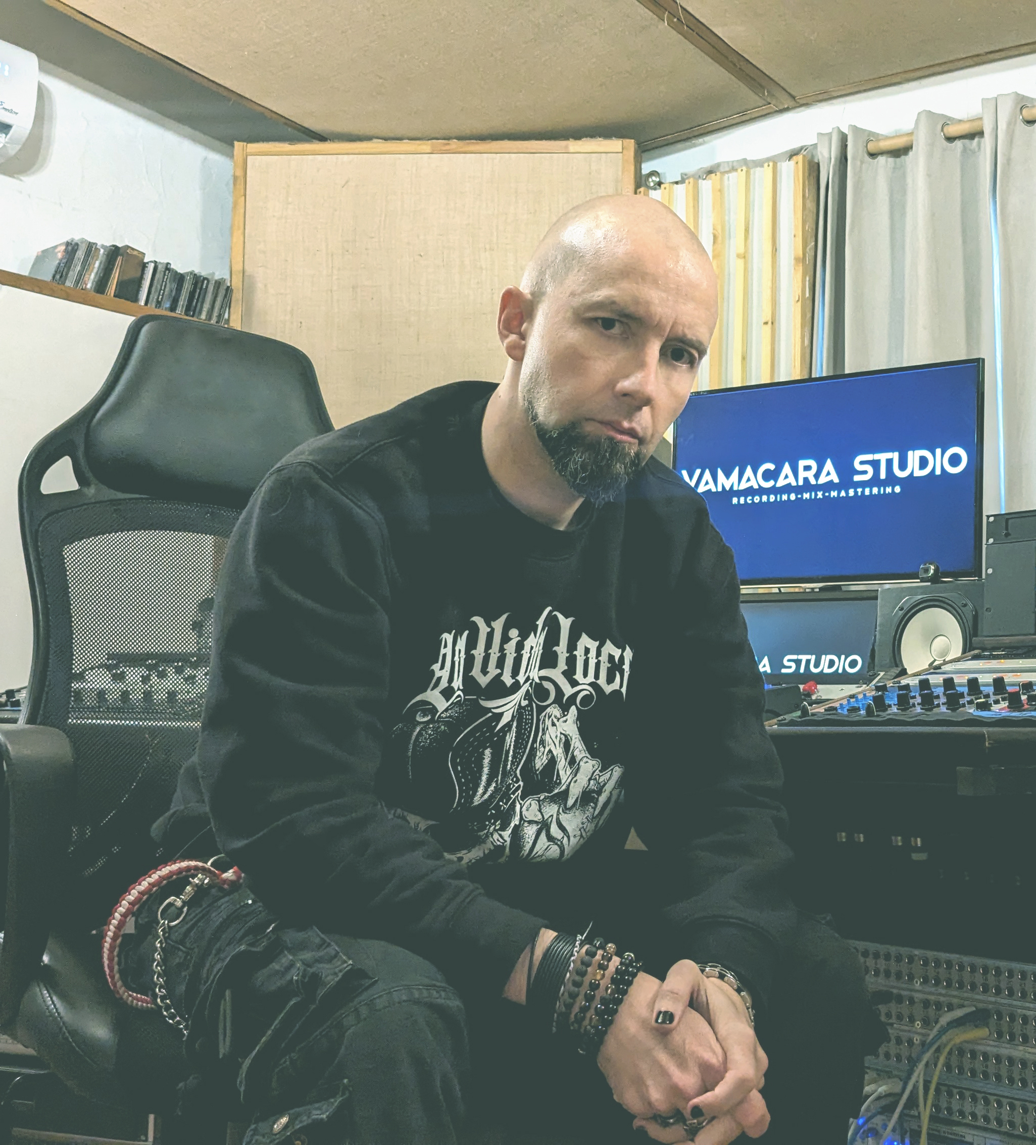 Niko "HK" producer, mix and mastering engineer